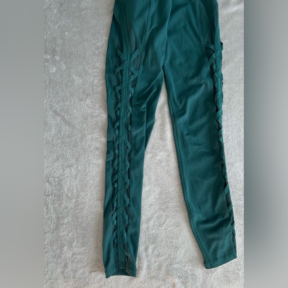 Lululemon Leggings - Picture 2 of 4